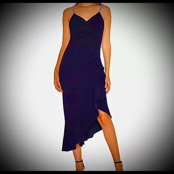 Xscape Dresses & Skirts - Xscape. Beautiful cocktail dress. Some stretch. Macys dress❤️